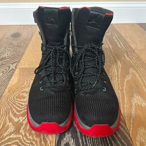 Nike Jordan Future Boot Men’s Fashion Sneakers 854554-001 water resistant